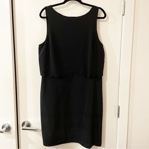 Banana Republic Black Sleeveless Tiered Shift Dress Size 14